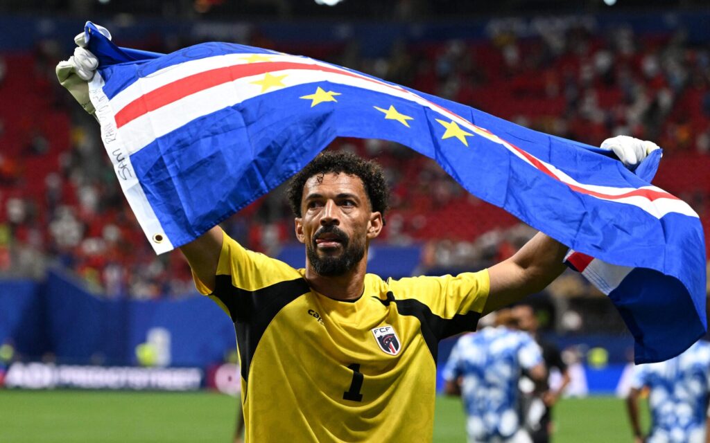 vozinha goleiro do cabo verde fenomeno da copa do mundo scaled aspect ratio 512 320